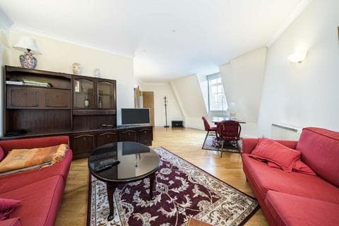 Belvedere Road, London SE1